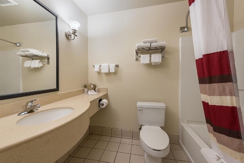 Red Roof Inn Etowah - Athens, TN image 1