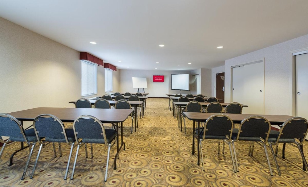 Red Roof Inn Etowah - Athens, TN Image 17